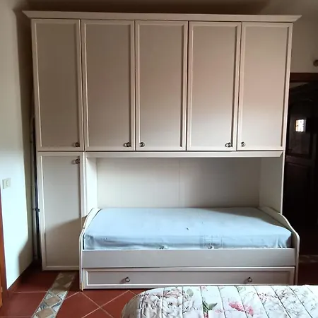 アパート Localita Cala Del Faro. Affitto Bilocale Con Portico E Giardino. *