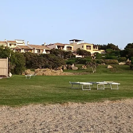 Localita Cala Del Faro. Affitto Bilocale Con Portico E Giardino. Apartment *