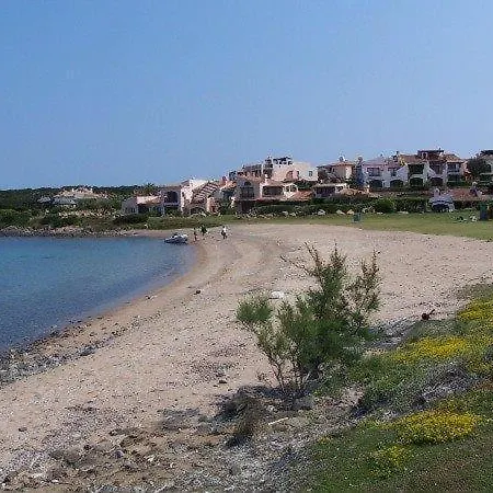 Apartment Localita Cala Del Faro. Affitto Bilocale Con Portico E Giardino.